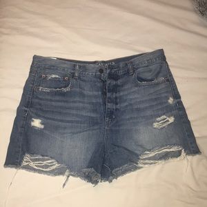 Americans Eagle denim mom shorts